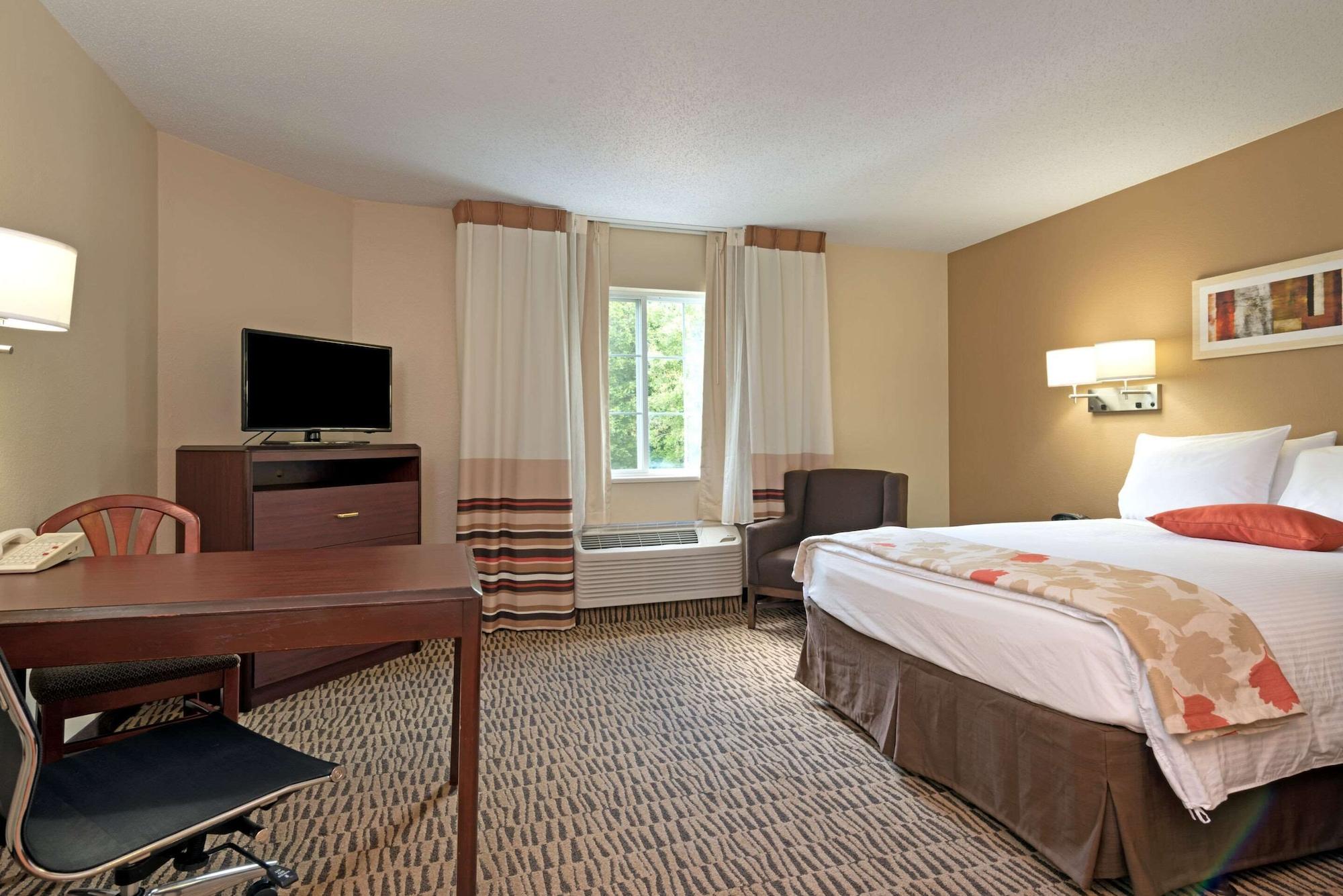 Mainstay Suites Hartford Меридън Екстериор снимка